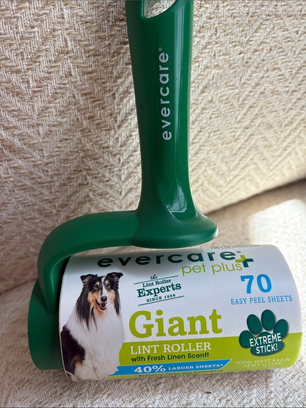 Evercare Pet Plus Giant Extreme Stick Lint Roller 70 Sheets Clothes Furniture